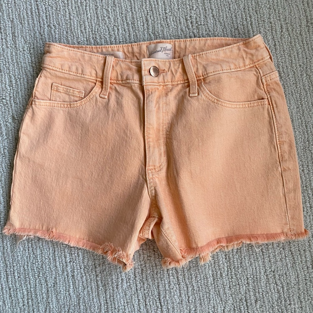 UNIVERSAL THREAD PEACH DEMIN SHORTS SIZE 4/27